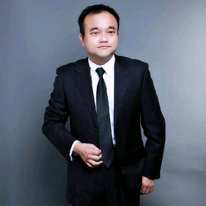 谭秦东本人头像