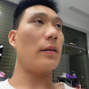 苏牙子哥哥头像
