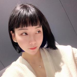 李李头像
