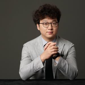 留学吹哨人殷博士头像