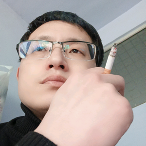 上进的可乐PXH头像