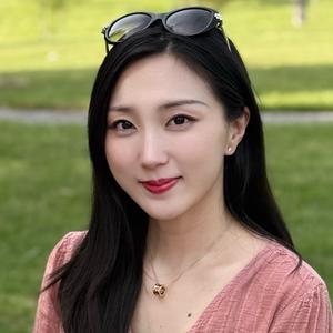 哈佛译雯心理师头像