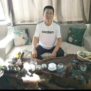 人在旅途。头像