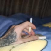 啊飞不想睡头像