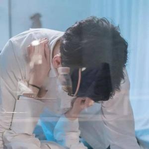 爱意堪比山河头像