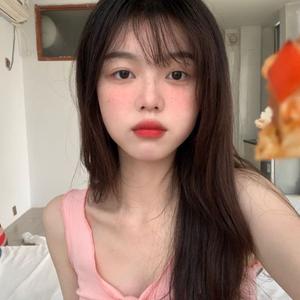 夹心了莓头像