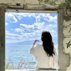 连板慧子头像