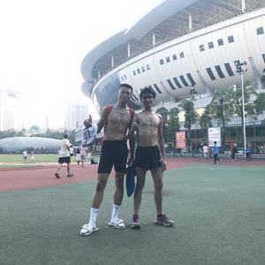 小林子的Echo头像