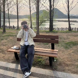 小秦Qin有话说头像