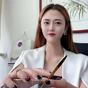 南南本人头像