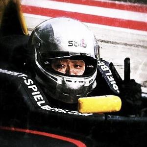 欢乐仔RacingRaymond头像