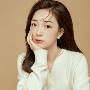 诺姐女性成长头像