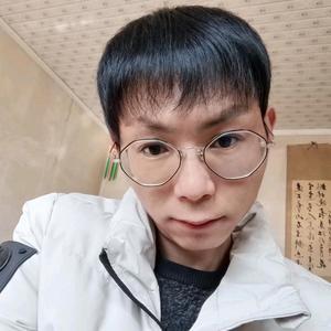 发财草莓9O1头像