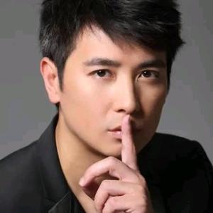 山高人为峰头像