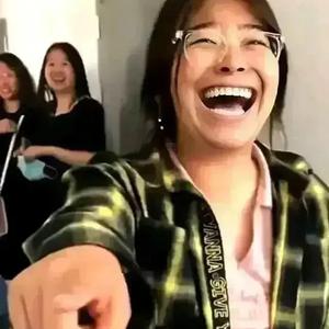 奥嘚彪头像