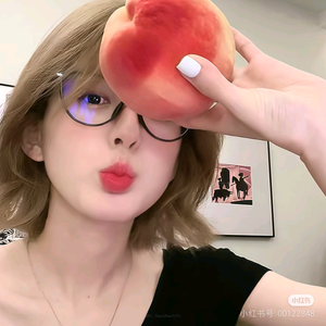 Rosy.米恋头像