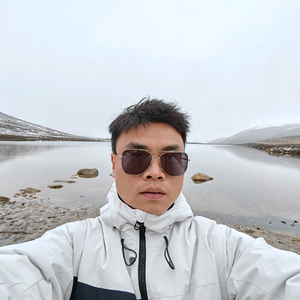 整个宇宙为你闪烁5I1e头像