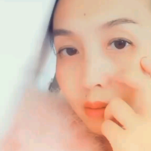 六甜甜y头像