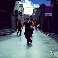 此处一个王小叔头像