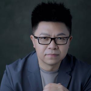 王旭川博士头像