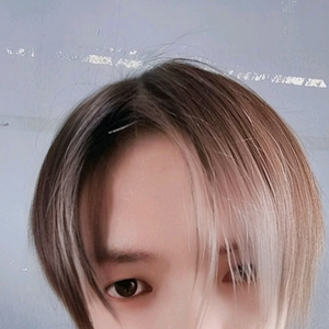 泉清澈似水头像