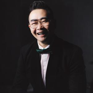 朱军是枚婚礼主持人头像