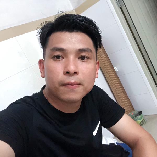 亿达二手车明超头像