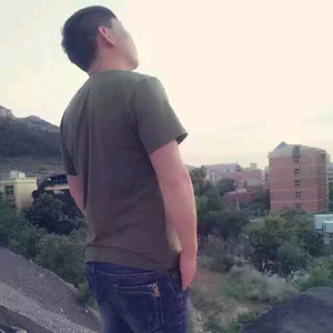 为生活《负重》前行头像