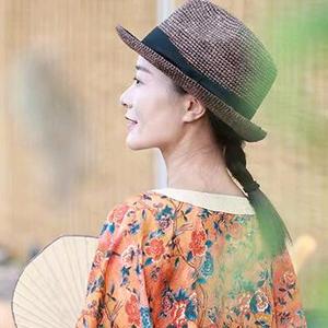 小素的听花香头像