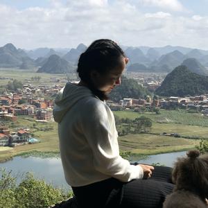 邓小小头像