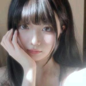 七月信头像