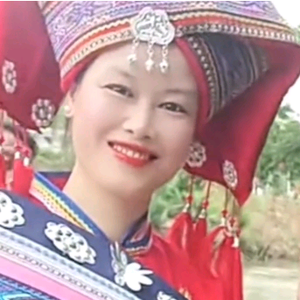 廖何妹头像