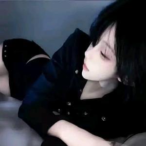 玖辞社团丶团长灬玉桂狗头像