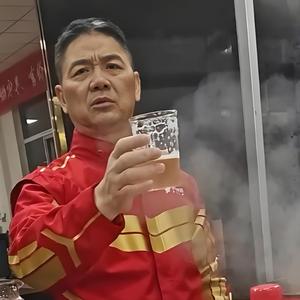 金瓦刀建筑头像