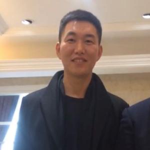 翔翔数码头像