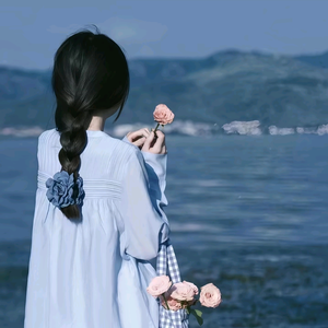 雨季星辰头像