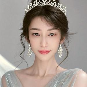 露西头像