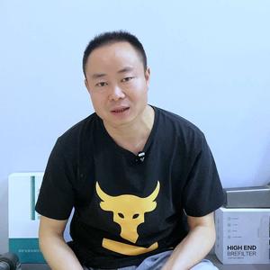 李哥：热水-净水头像