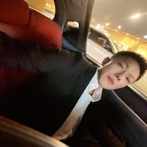 冠杰头像