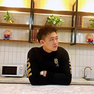 老姚吃大庆头像