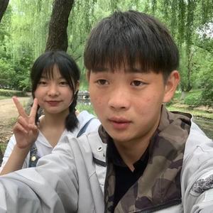 二人行vlog头像
