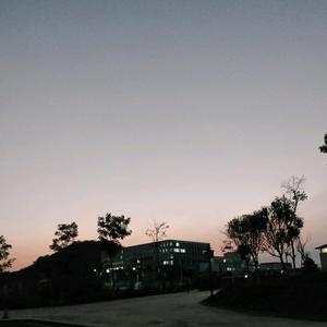 青霖游戏解说 头像