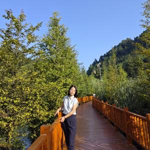 旅居地产小聂头像