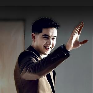 扎衣尔·克力木头像