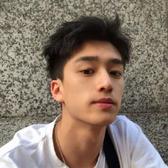 浩仔吃点鱼头像