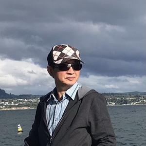 爱旅游美食的老俞头像