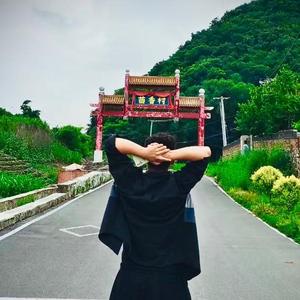 李洲洋HY头像