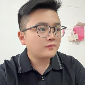 华一头像