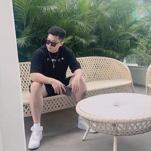 浓缩铁汁头像