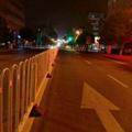 走在夜路中头像